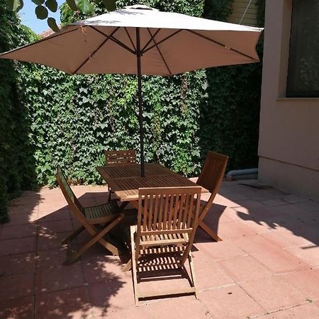 Aloha Apartment Năvodari Екстериор снимка